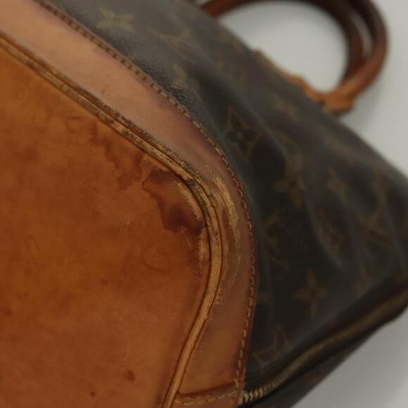 Alma PM Monogram - Women - Handbags | LOUIS VUITTON ® LOUIS VUITTON Monogram Alma Hand Bag M51130